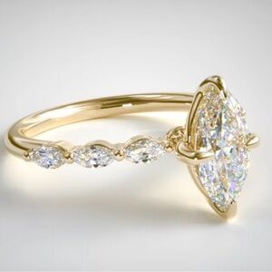 NEW Elegant 14k Gold & Simulated Diamond Ring